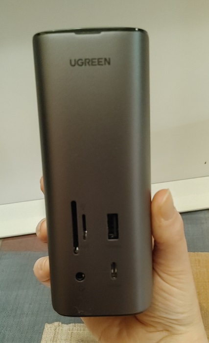 Ugreen Snap Deal Docking Station Review Size