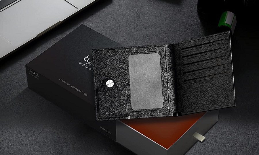 Typcase Leather Wallet With Stealth Pocket