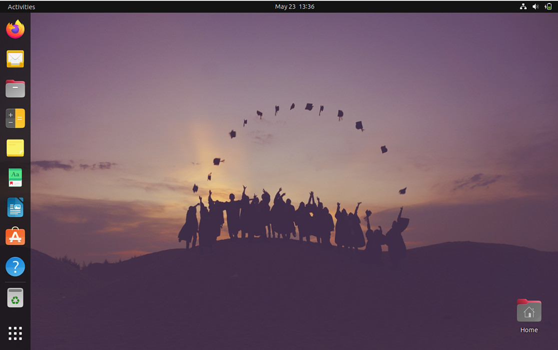 A screenshot showing the basic Edubuntu desktop.