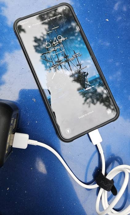 Fanttik X8 Apex Tire Inflator Review Phone