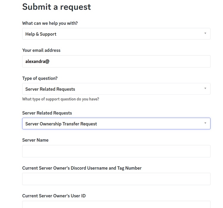 Setting up a "Server ownership transfer request" on Discord website.