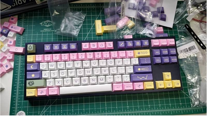 What Is A Mechanical Keyboard And How To Shop For One What