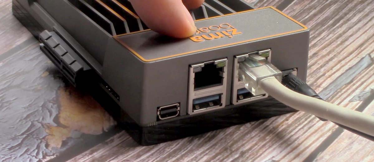 Zimaboard Computer Plug Network