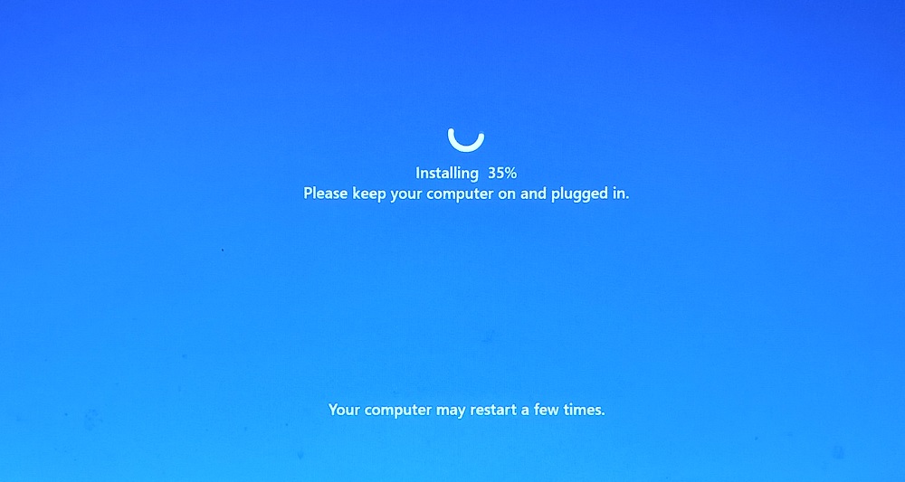 Local reinstall screen in progress.