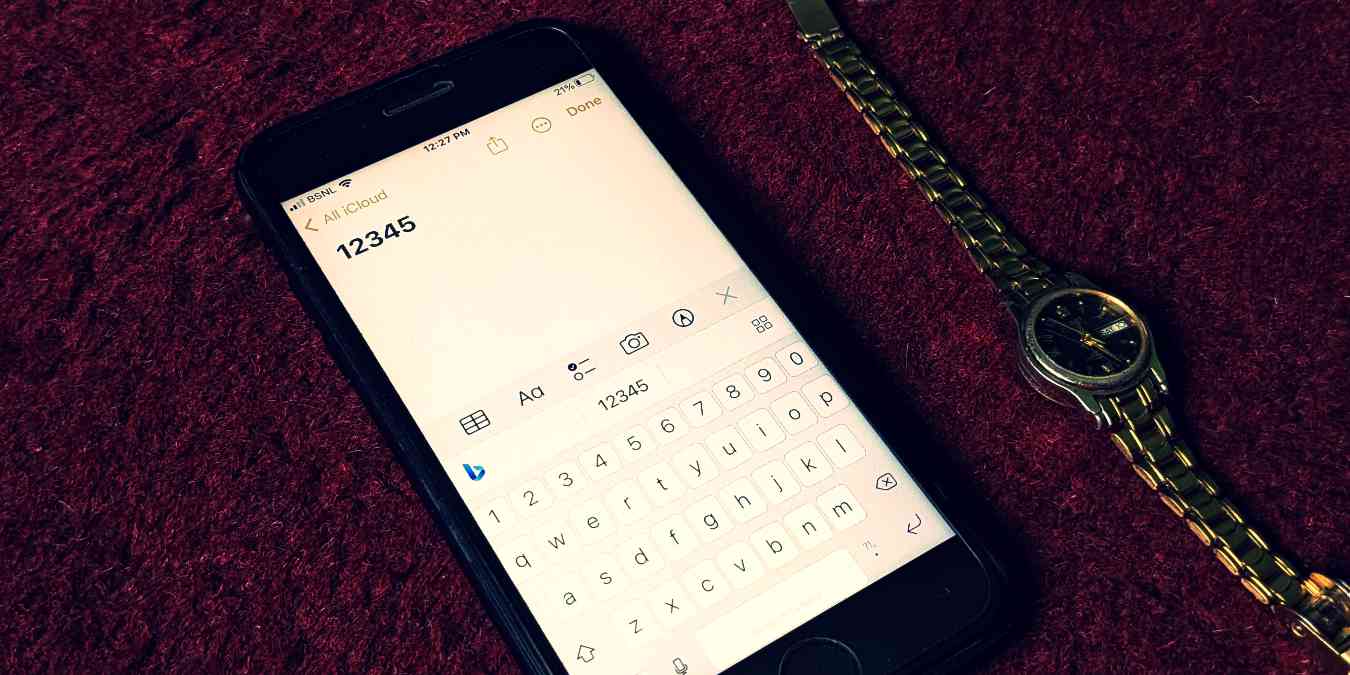 Top 8 Android and iPhone Keyboards With a Number Row