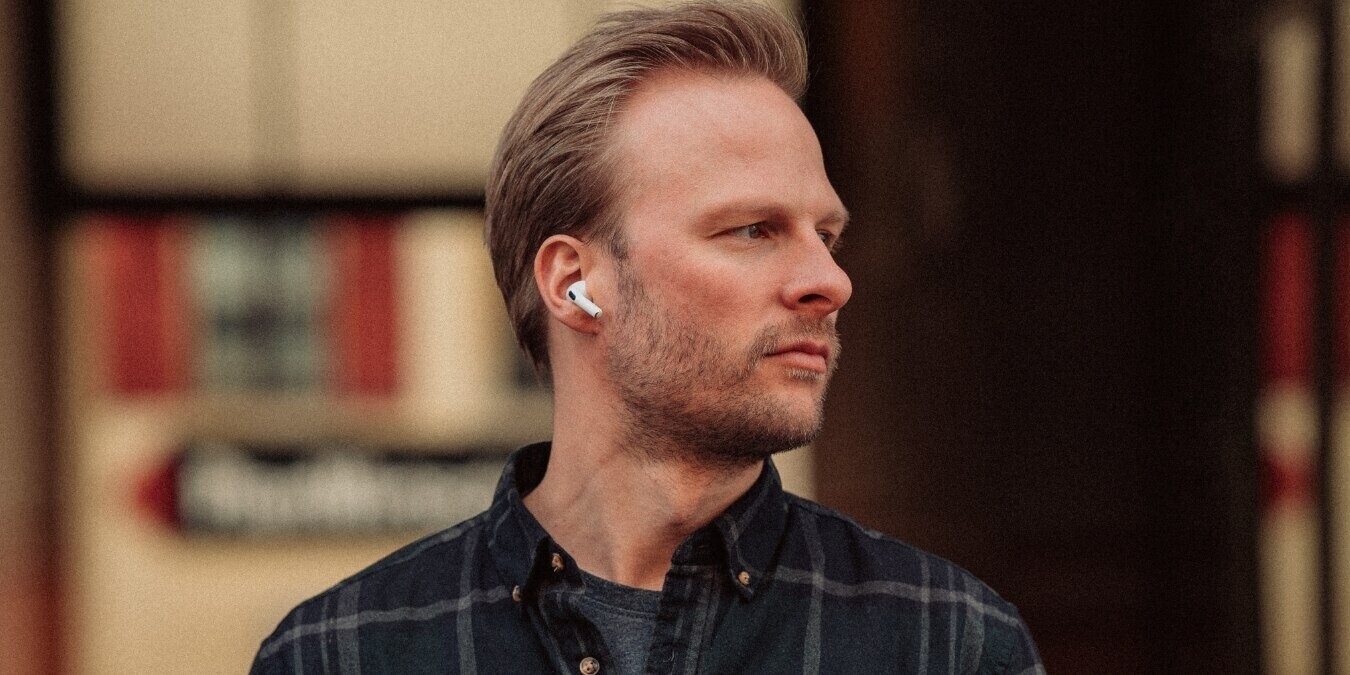 How to Install AirPods Beta Firmware Update