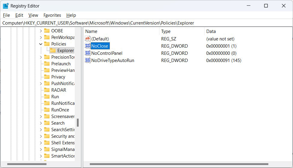 Navigating to NoClose value in Registry Editor. 