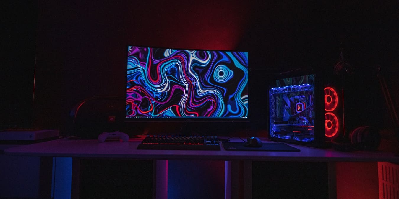 Screen Goes Black Gaming Featured