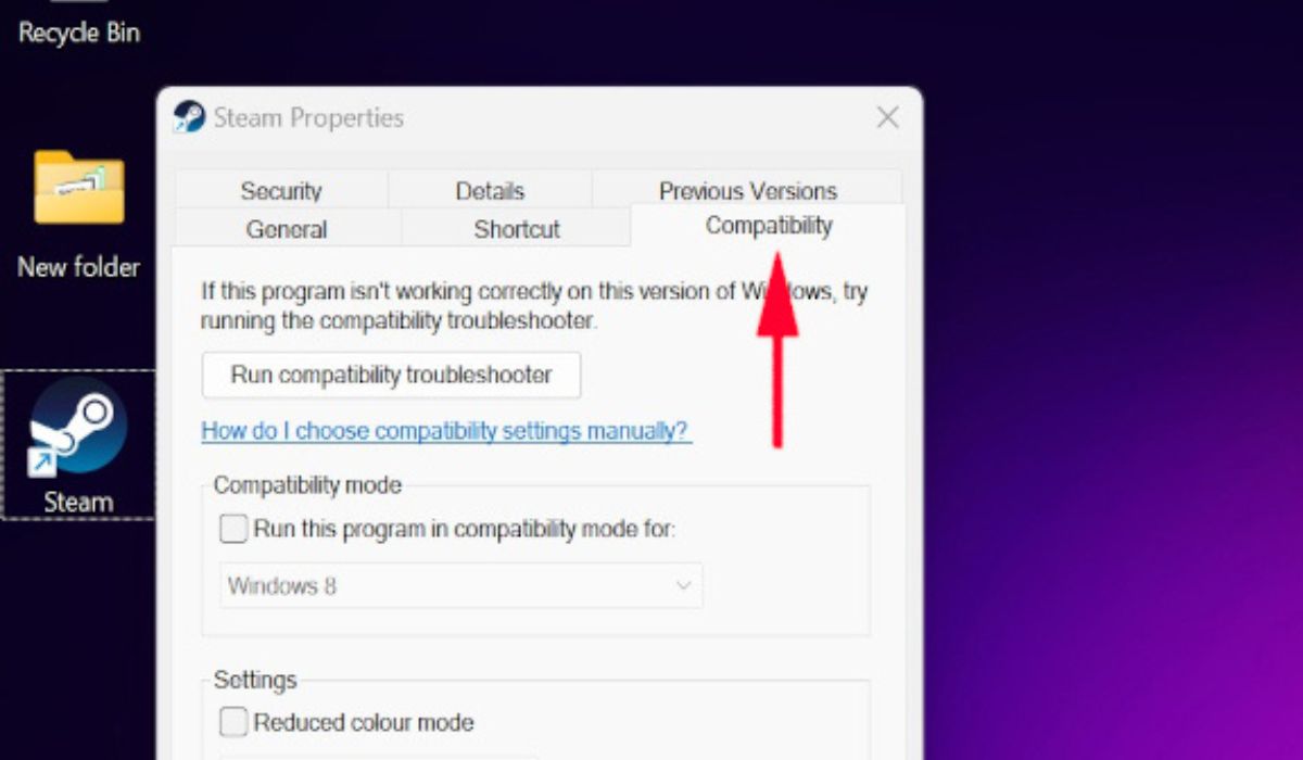 Navigating to "Compatibility" in Steam Properties.