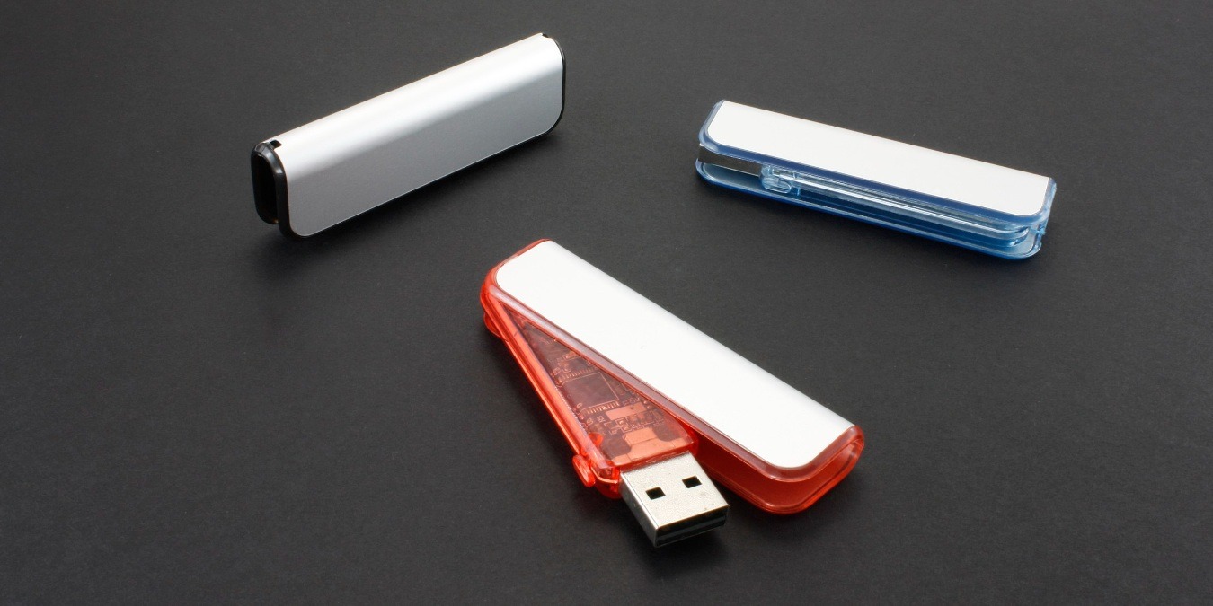 10 Things You Never Knew You Could Do With a USB Flash Drive
