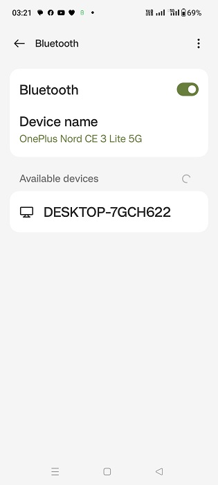 Android phone's Bluetooth status on and Windows desktop device shown as "available."