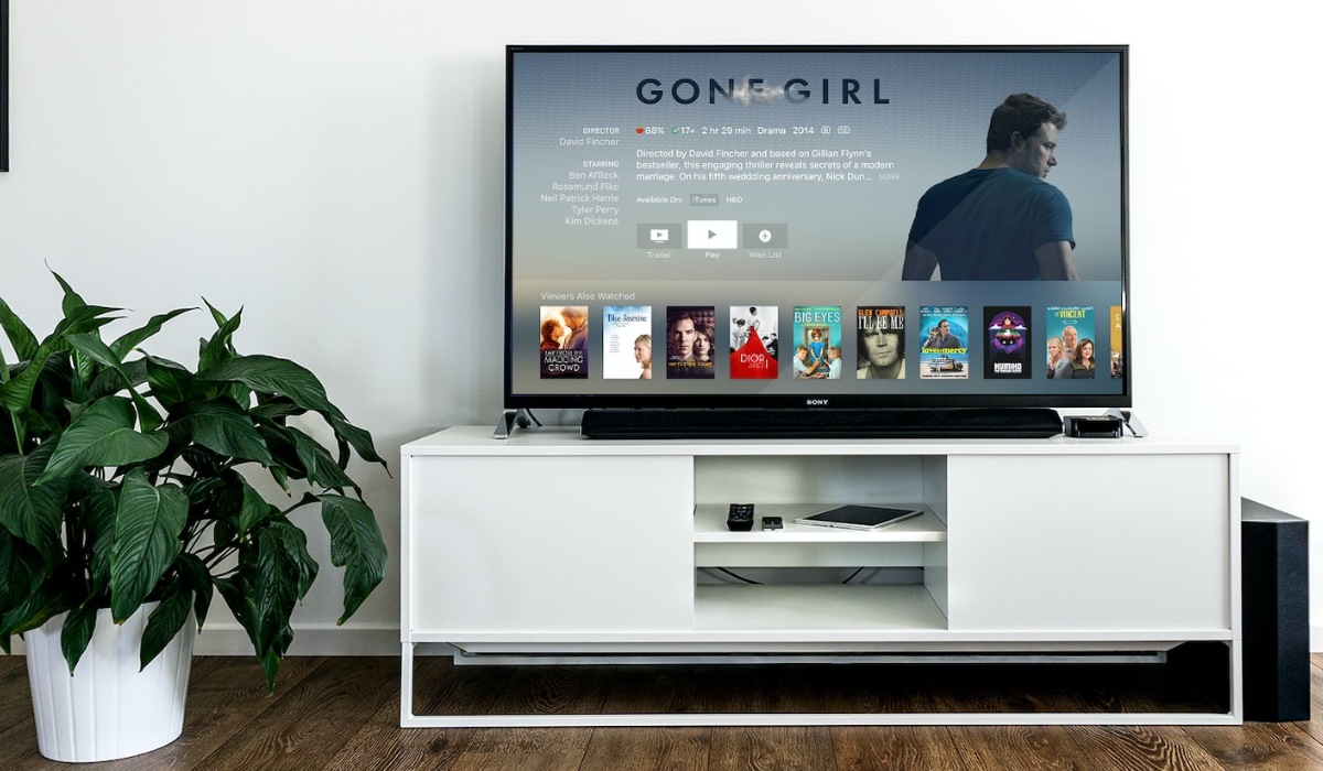 Soundbar Vs Speakers Soundbar Small And Clean