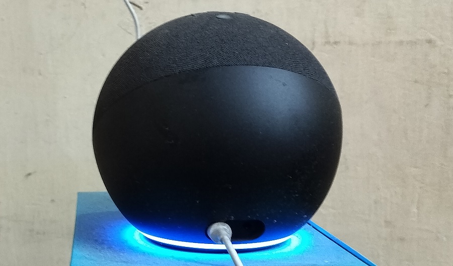 Alexa displaying cyan on blue color, indicating the Echo speaker is in listening mode.