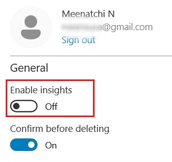 Toggling "Enable insights" option in in Sticky Notes app. 