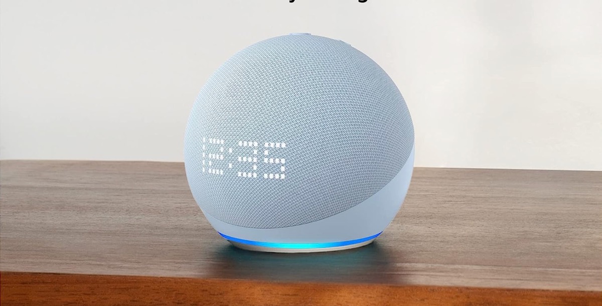 Echo Dot With Clock Showing