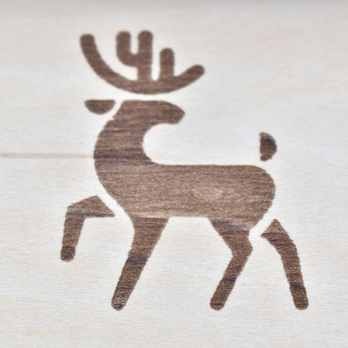 Wood engraving showing a stag.