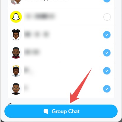 Clicking "Group chat" button in Snapchat for web. 