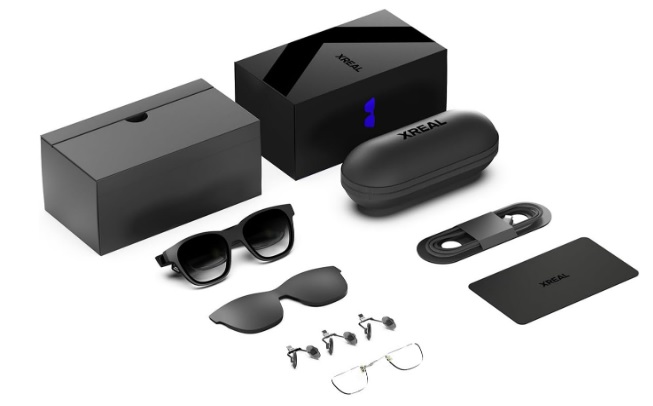 Xreal Packaging and Accessories