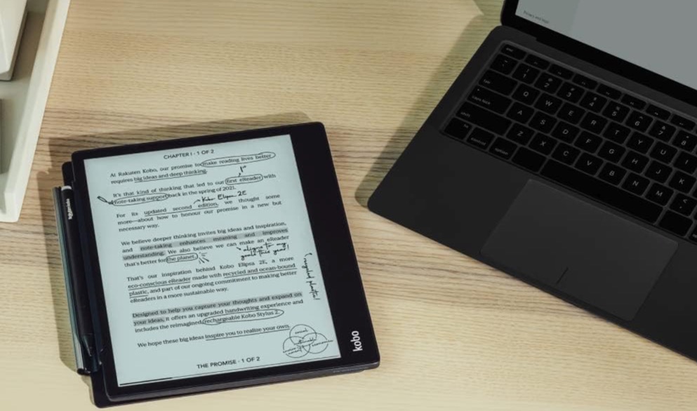 Kobo Elipsa 2e On A Desk Writing