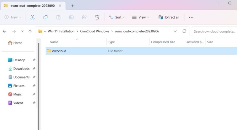 Unzipped OwnCloud Server package ready to be copy-pasted.