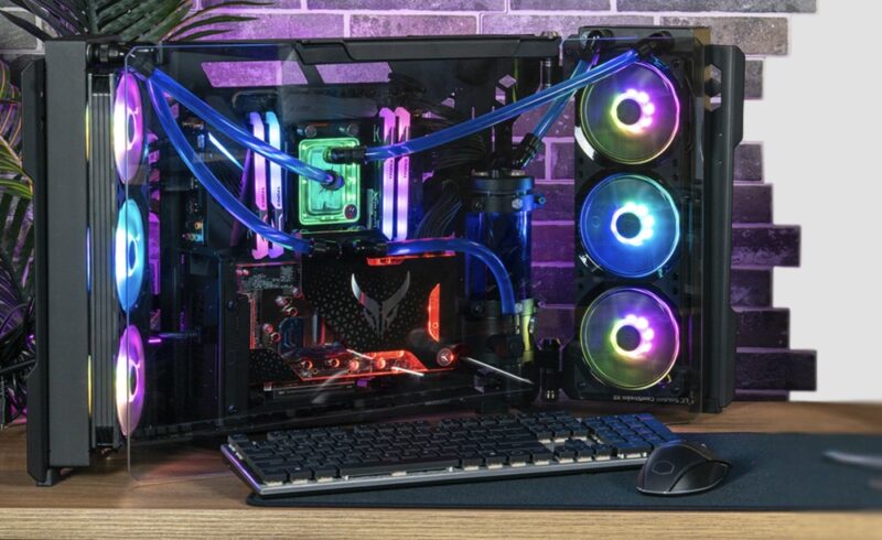 Cooler Master Masterframe 700