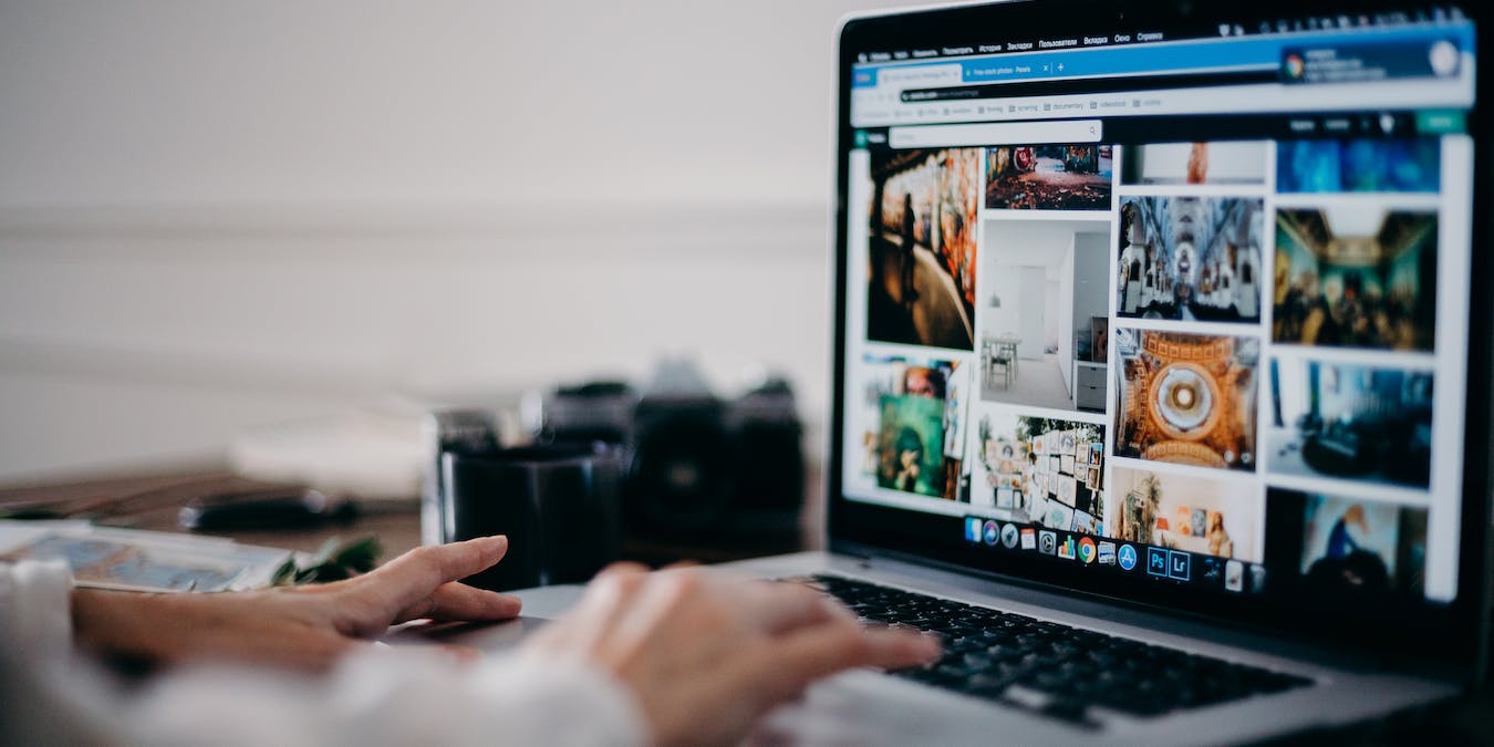 User Creating Safari Web App on MacOS