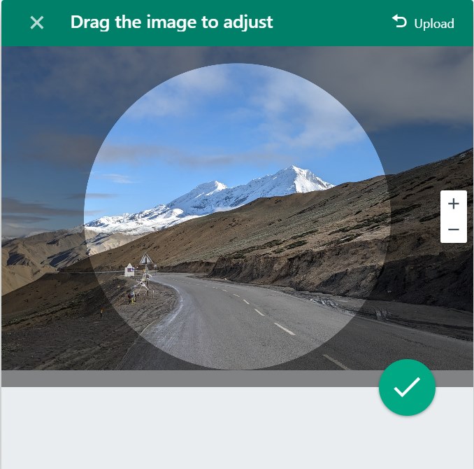 Clicking checkmark icon for new profile picture in WhatsApp for web.