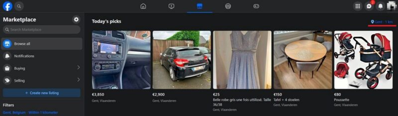 Clicking on current location in Facebook web version.