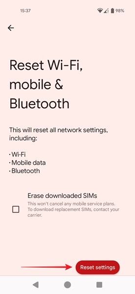 Tapping on "Reset settings" button in Android Settings. 