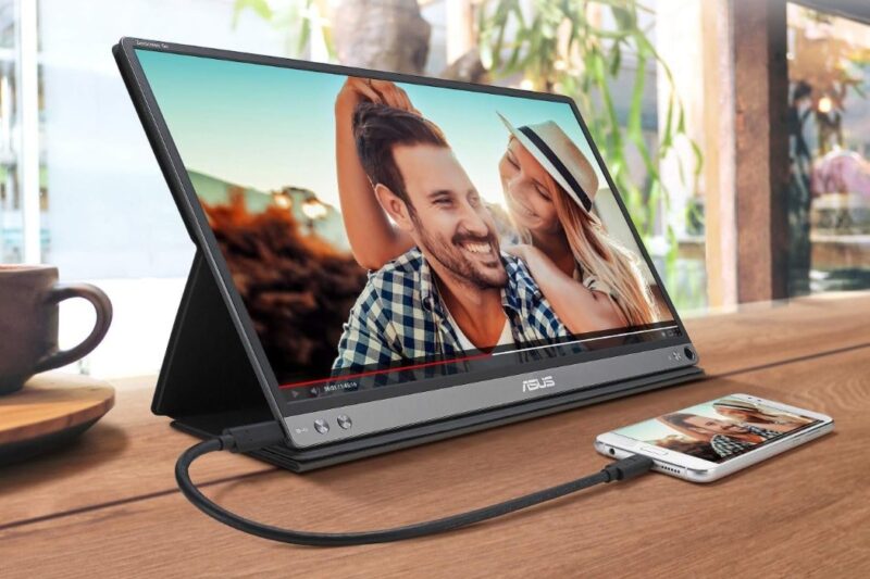 Asus ZenScreen Go MB16AHP on a desk