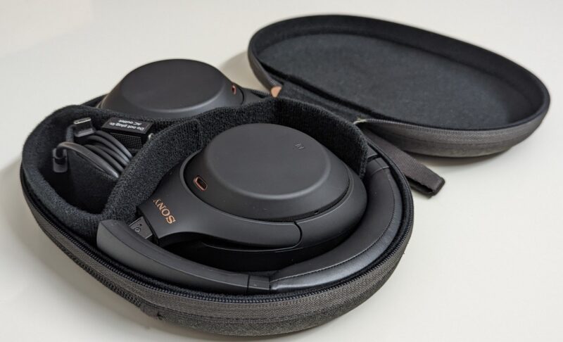 Sony WH-1000XM4 headphones with case