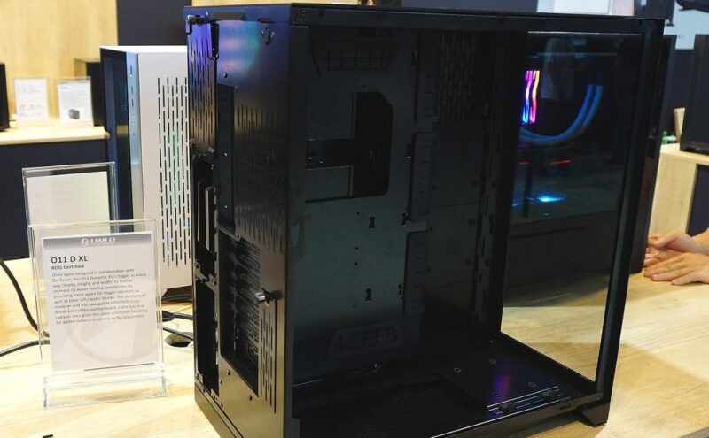 Lian Li O11 Dynamic XL case