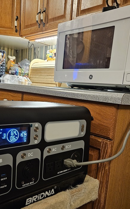 Microwave plugged into Bridna power station.