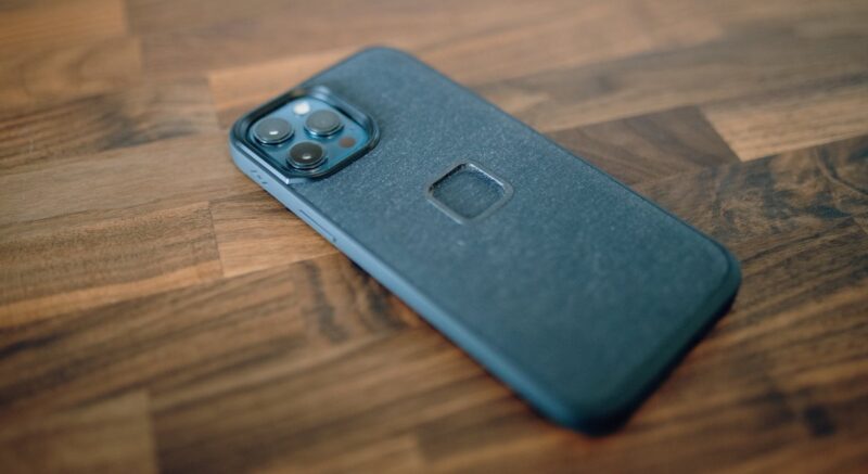 Remove your iPhone case