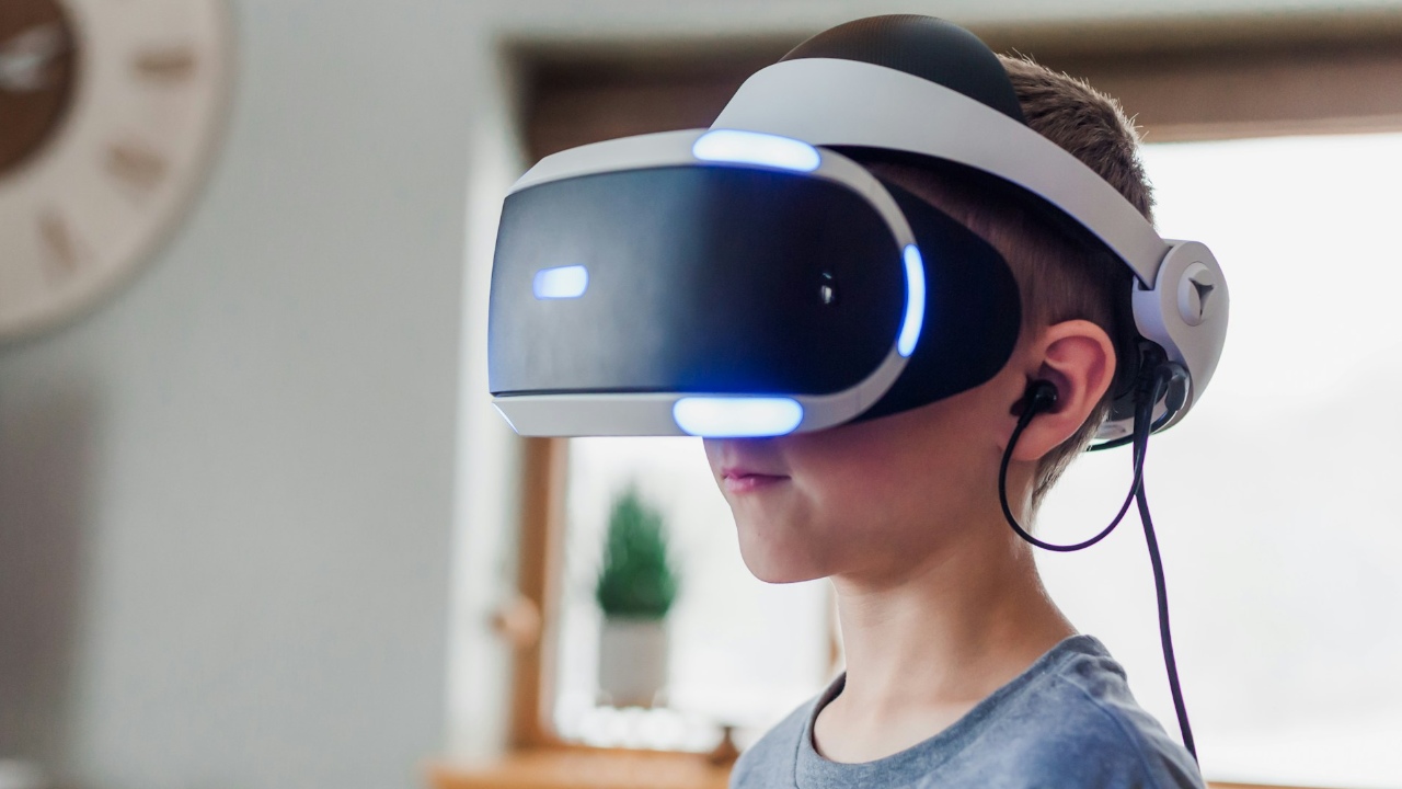 5 Good, Affordable Virtual Reality Headsets for Trying VR Games