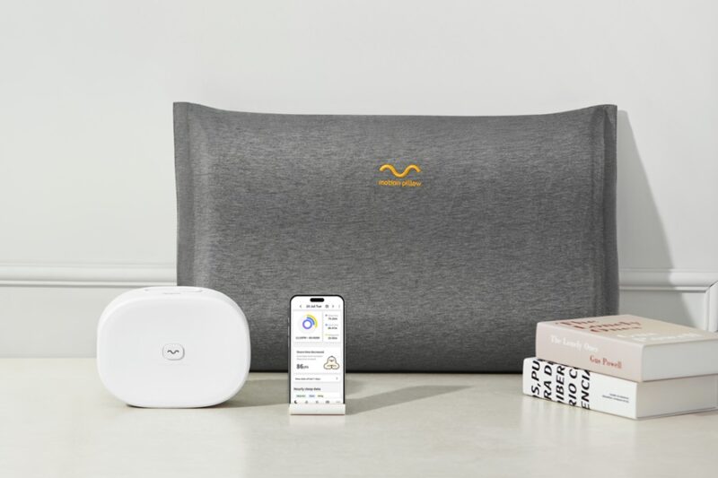 Smart pillow view by Motion.
