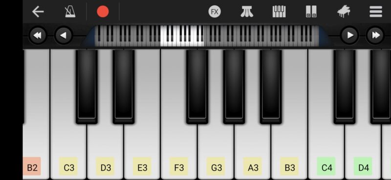 Walk Band app showing keyboard view.