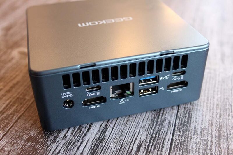 Geekom It12 Minipc Back Ports