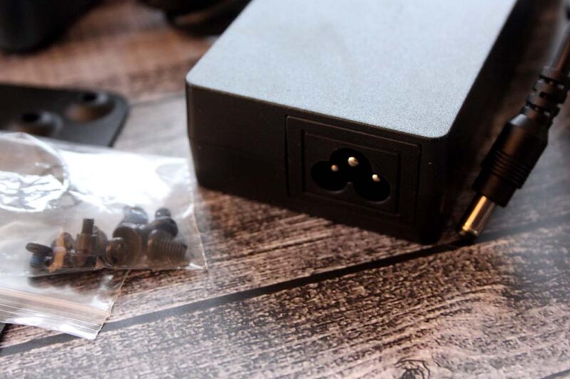 Geekom It12 Minipc Power Cloverleaf