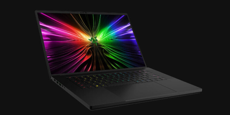 Razer Blade 16 gaming laptop with Intel Core i9 and Nvidia RTX 4090. 