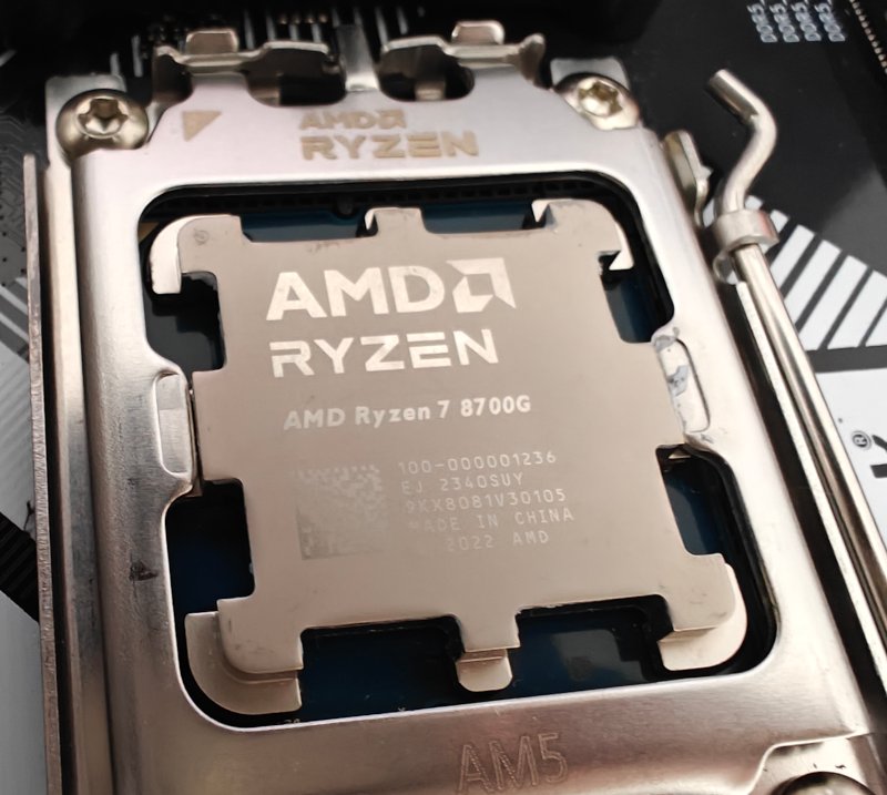 Amd Ryzen 7 8700g In Motherboard