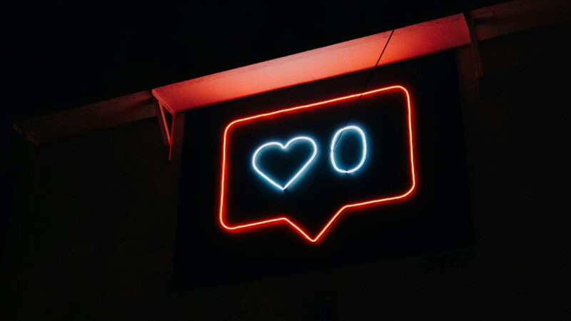 Neon Sign Depicting Notifications Prateek Katyal Xv7 Glvblfw Unsplash
