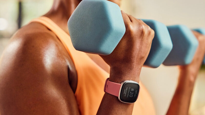Fitbit Versa 4 Fitness Smartwatch Fitness Tracking