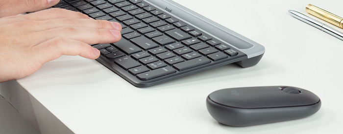Logitech Mk470 Slim Wireless Keyboard Mouse Combo