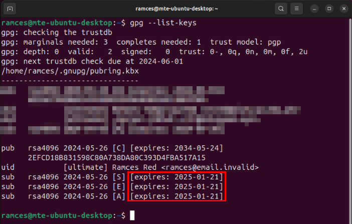 A terminal showing the updated expiry date for both the primary key and its subkeys.