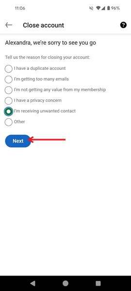 Selecting reason for LinkedIn account deletion in LinkedIn app. 