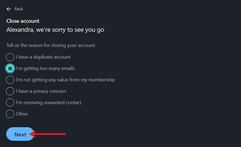 Selecting a reason for why you want to close the account on LinkedIn. 