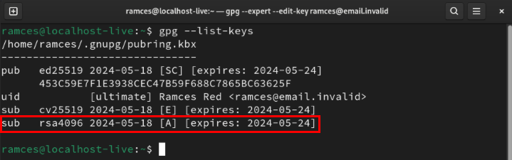 A terminal highlighting the additional authentication subkey under the main key.