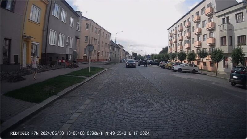 Redtiger Rear Camera Screenshot
