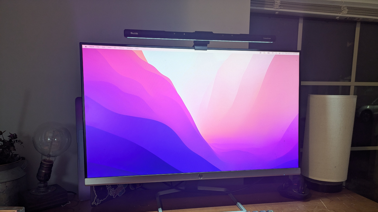 Quntis Monitor Light Bar: A Lifesaver for Your Eyes